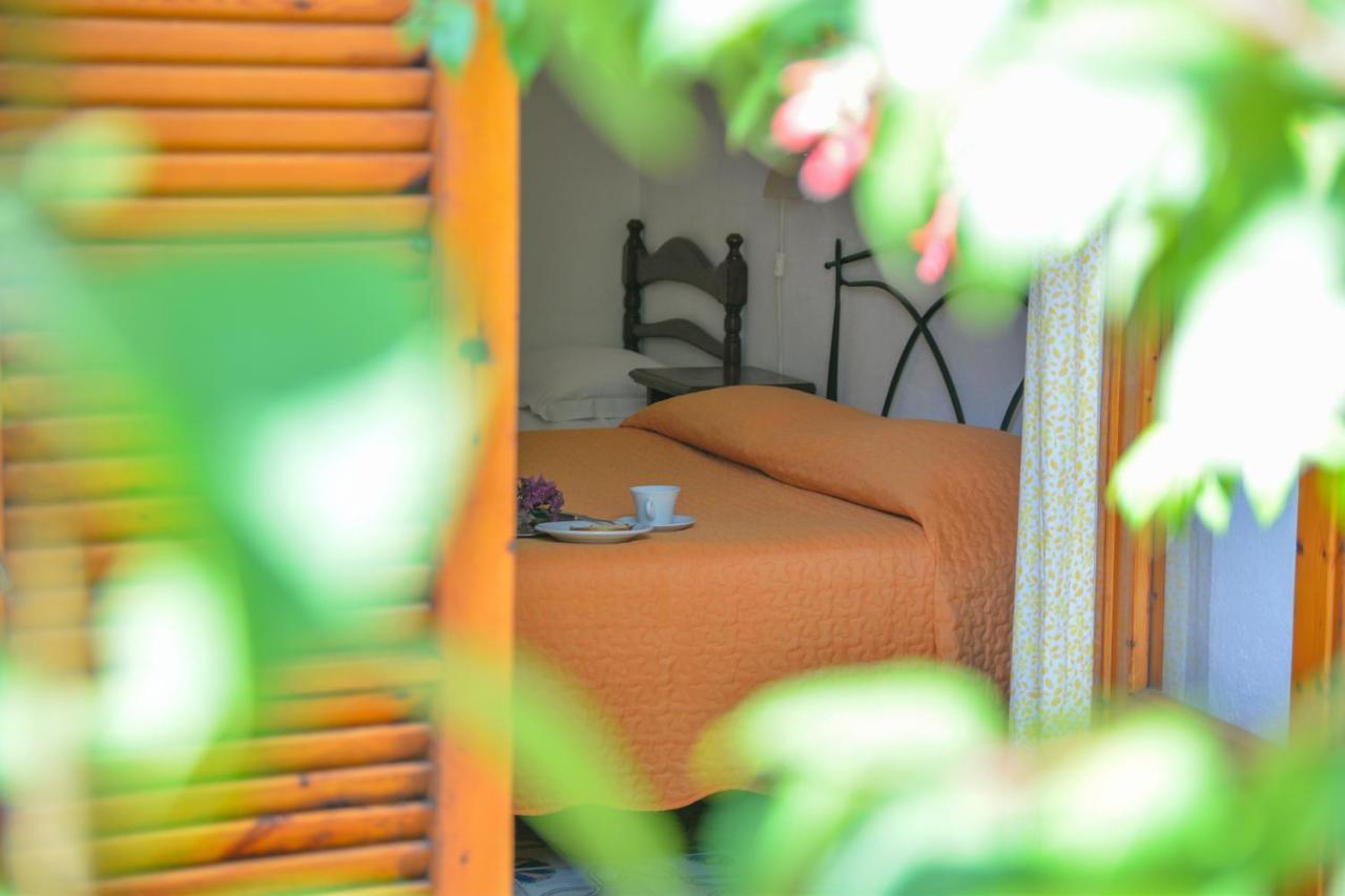 Erade Bed & Breakfast 2*